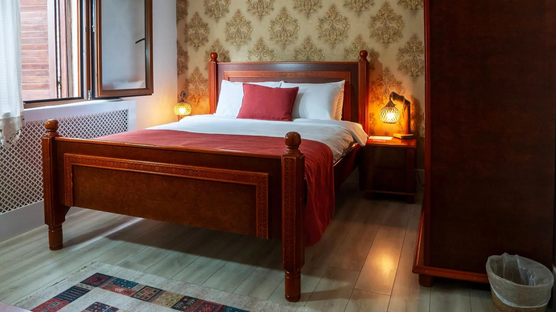 Black Lotus İzmir Otel