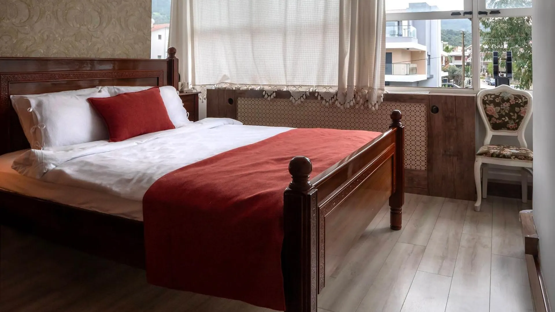 Otel Black Lotus İzmir
